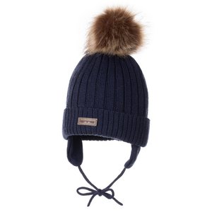Hat with merino wool